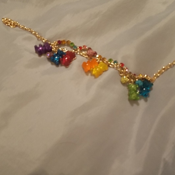 Betsey Johnson gummy bears necklace Nwt - Picture 3 of 5